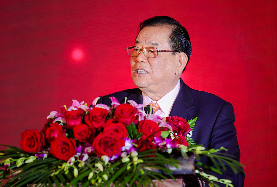 德業(yè)人將用心堅守使命,<br>為實現(xiàn)夢想不懼櫛風(fēng)沐雨、砥礪前行。